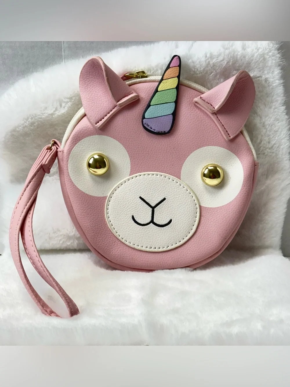Luv Betsey by Betsey Johnson pink unicorn wristlet purse